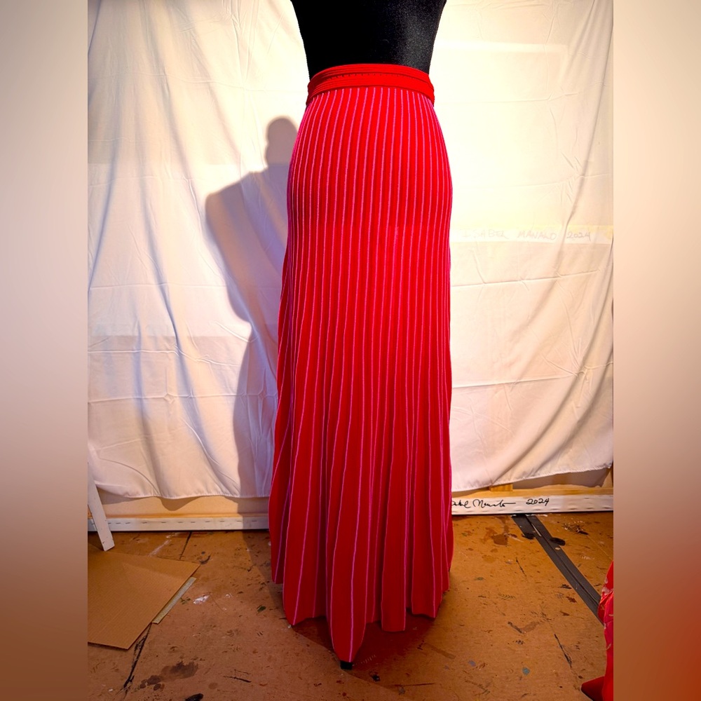 Maxi Knit skirt by Sandro Sz 1 or XS. Red and pink. Gorgeous flowing skirt.